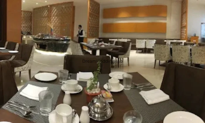 Sarovar Portico  Lancer Bar